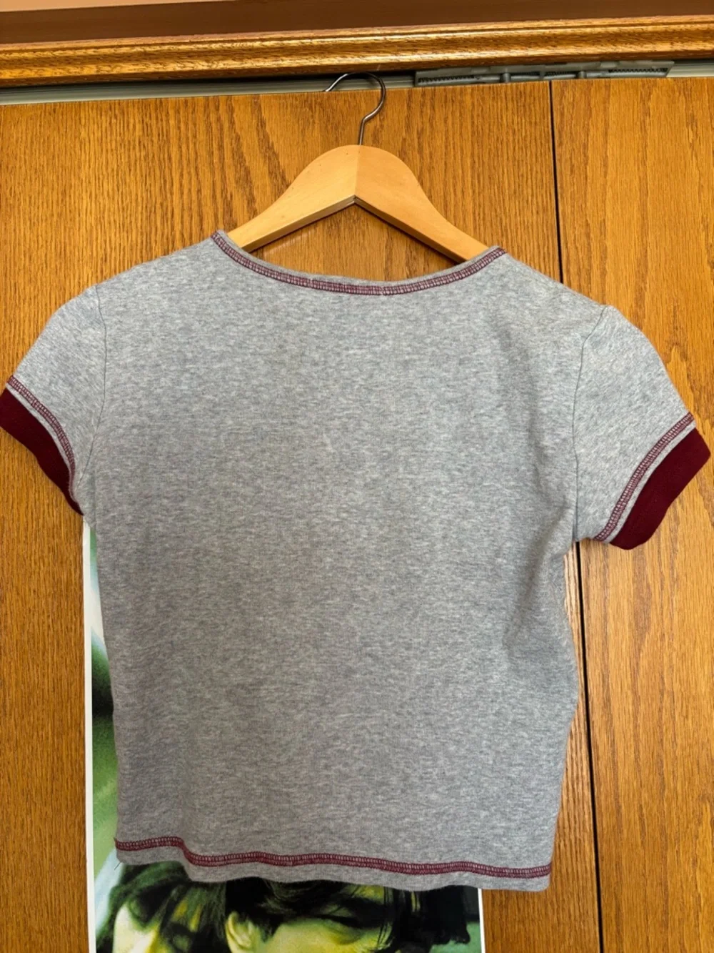 Brandy Melville - Heather Gray Ringer Tee with Maroon Trim - Picture 2 of 3